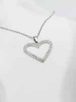 گردنبد قلب نگین دار برند Stainless Steel