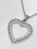 گردنبد رنگ نقره ای قلب نگین دار برند Stainless Steel