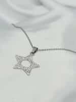 گردنبد ستاره ای نگین دار برند Stainless Steel