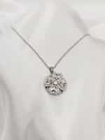 گردنبد گل گردان نگین دار برند Stainless Steel