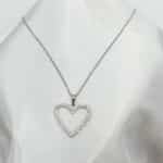 گردنبد قلب نگین دار برند Stainless Steel