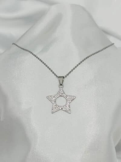 گردنبد ستاره ای نگین دار برند Stainless Steel