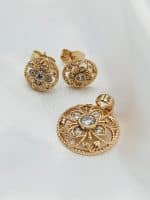 نیم ست زنانه با گوشواره های سوزنی