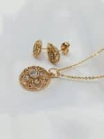 نیم ست زنانه با گوشواره های سوزنی