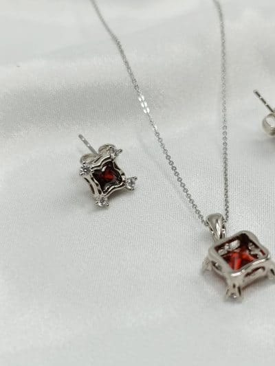 نیم ست زنانه ژوپینگ مربعی شکل بدون زنجیر