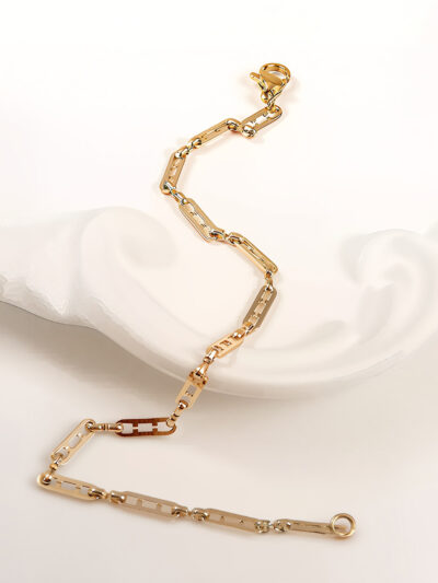 دستبند زنانهمینیمال طلایی ژوپینگ کد 520